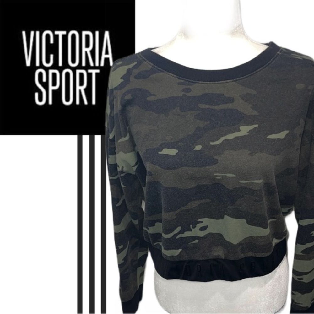 Victoria Sport by Victoria’s Secret Camouflage Crop‎ Top - Size Large